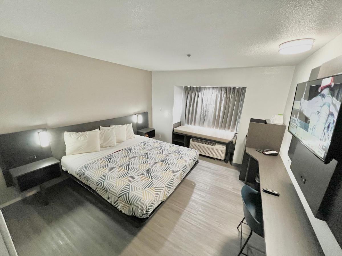 6-simpsonville, Sc - Greenville